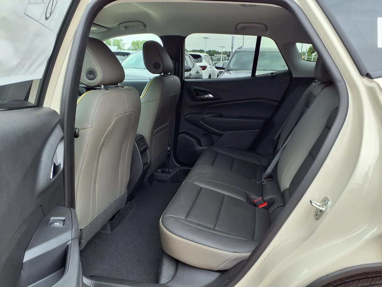 New 2026 Chevrolet Trax ACTIV w/ Driver Confidence Package FWD image 10