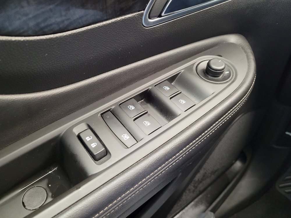 Used 2015 Buick Encore FWD image 27