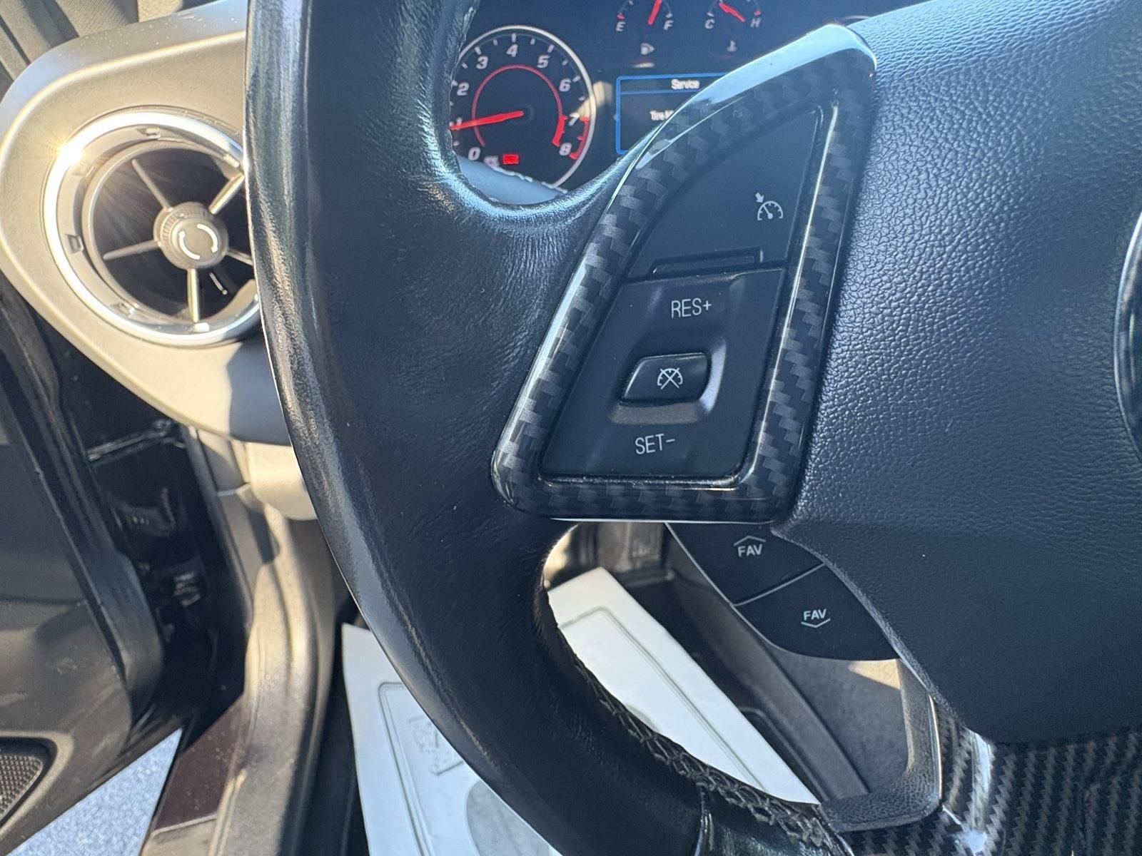 Used 2019 Chevrolet Camaro LT RWD image 22