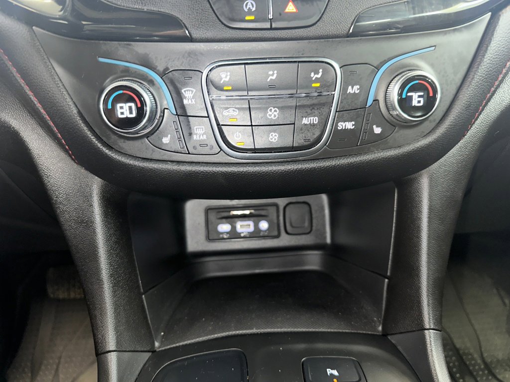 Used 2023 Chevrolet Equinox RS w/ RS Leather Package image 14