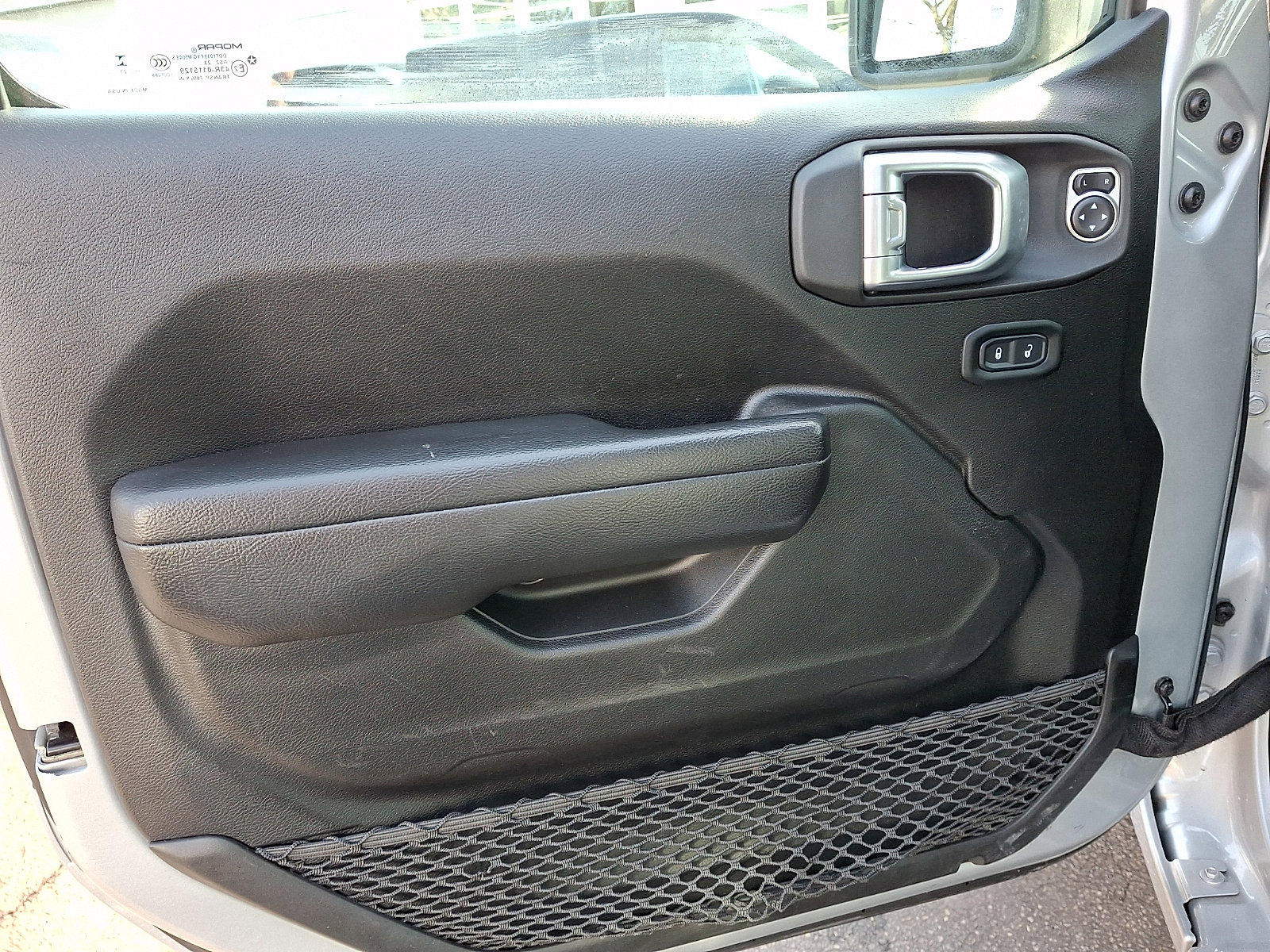 Used 2023 Jeep Gladiator Sport image 13