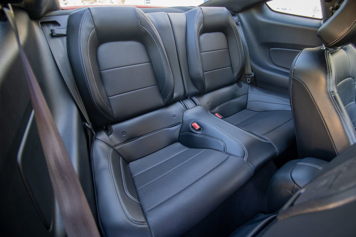 Used 2020 Ford Mustang GT Premium w/ GT Performance Package RWD image 19