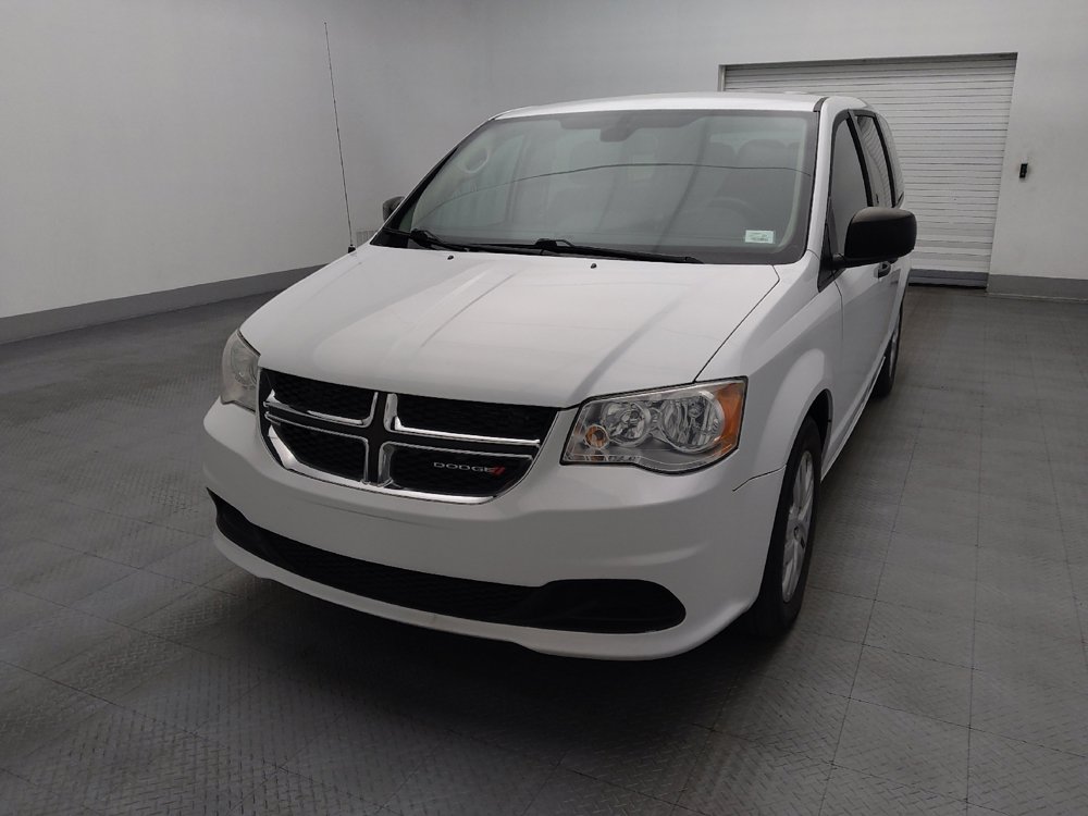 Used 2019 Dodge Grand Caravan SE w/ UConnect Hands-Free Group FWD image 15