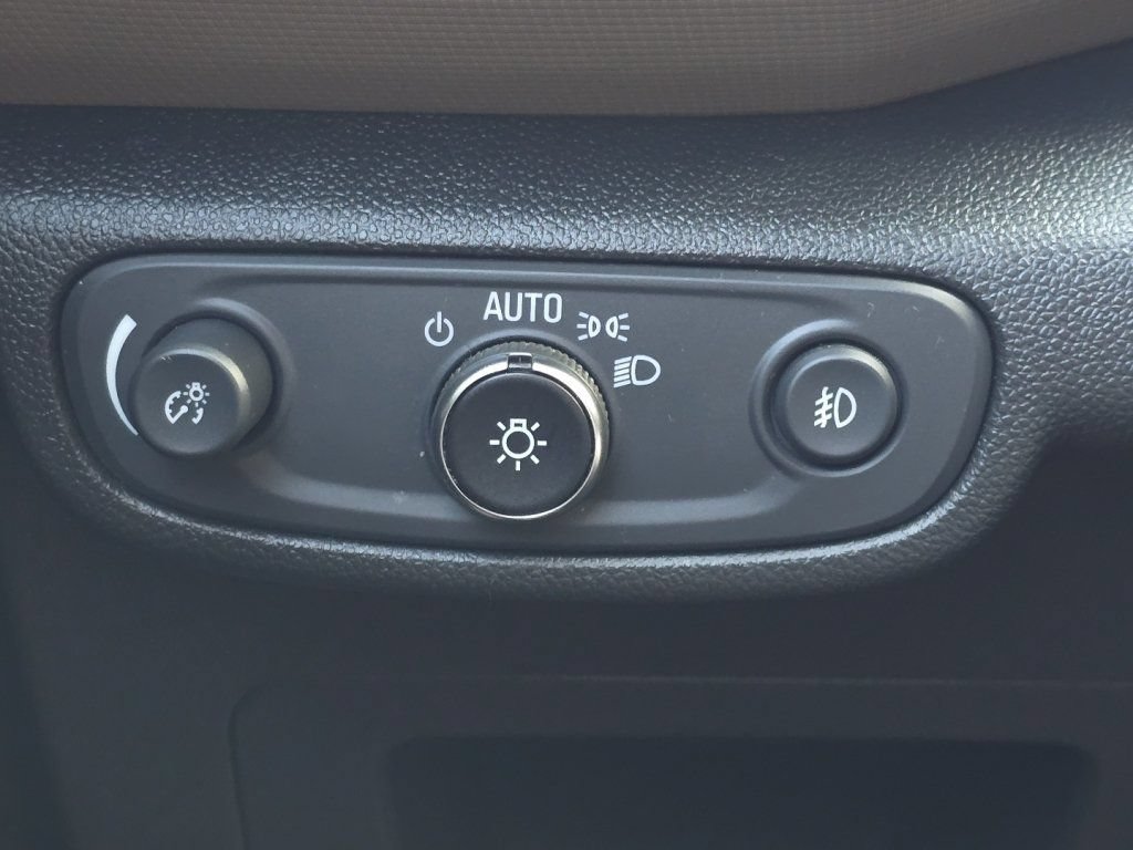 Used 2022 Chevrolet TrailBlazer ACTIV FWD image 29