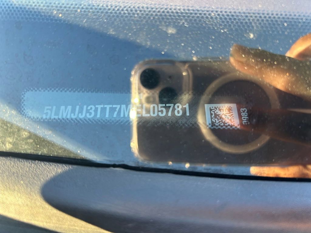 Used 2021 Lincoln Navigator L Black Label AWD/4WD image 37