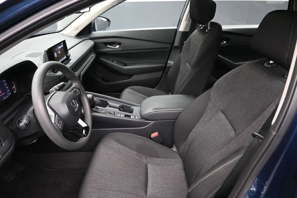 Certified 2023 Honda Accord EX image 23