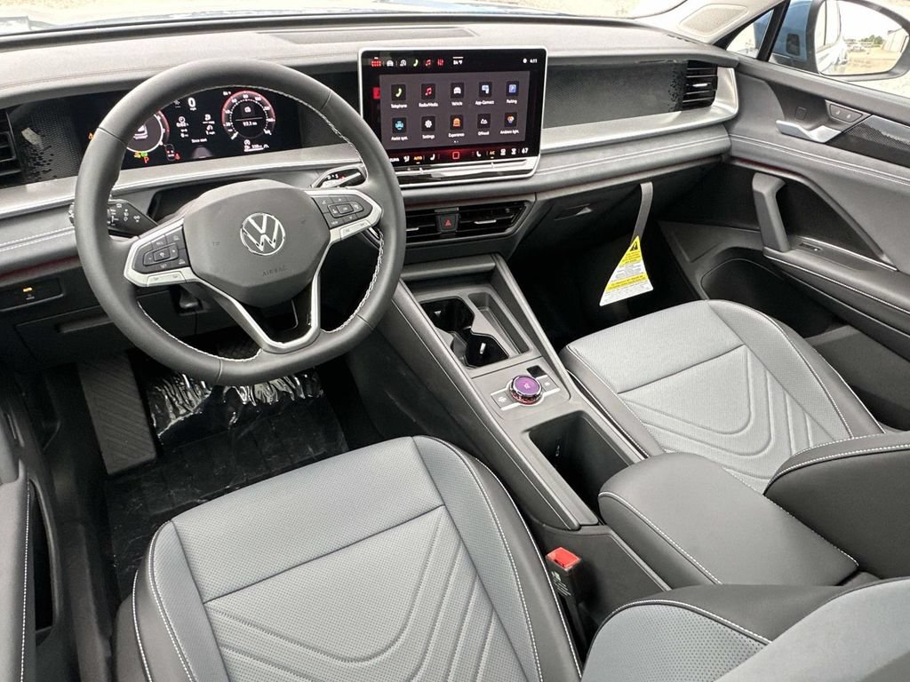 New 2026 Volkswagen Tiguan SE AWD/4WD image 9