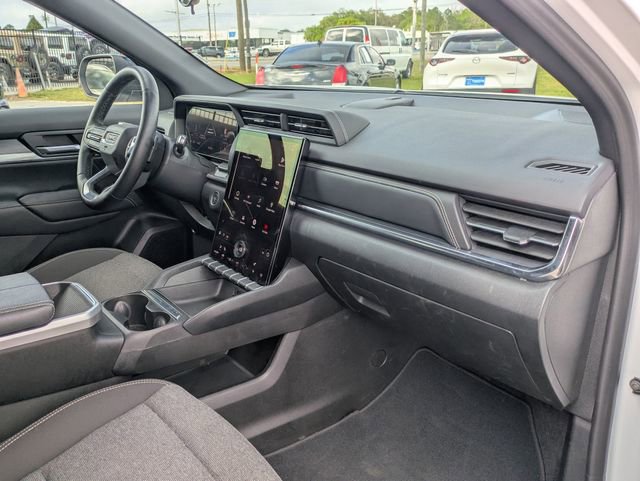 Used 2025 GMC Terrain Elevation AWD/4WD image 28