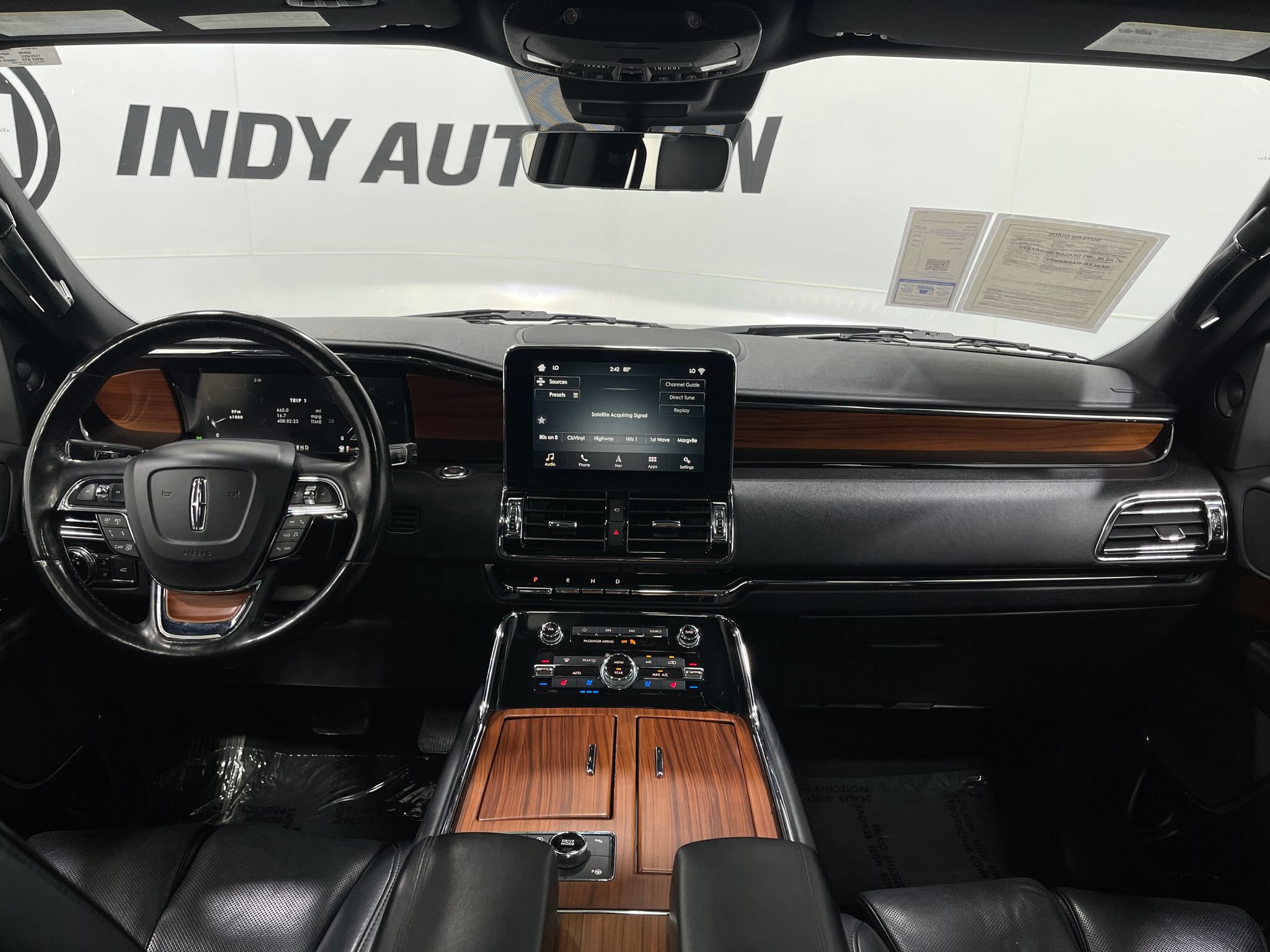 Used 2019 Lincoln Navigator Reserve AWD/4WD image 19