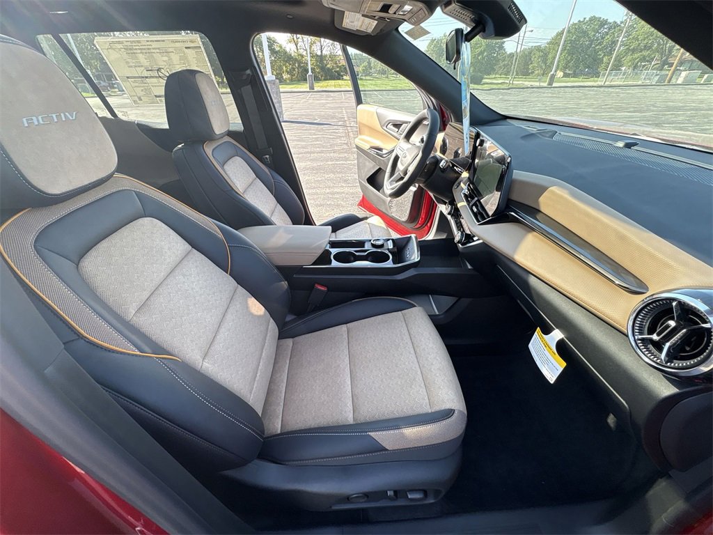 New 2026 Chevrolet Equinox ACTIV w/ Convenience Package III image 26