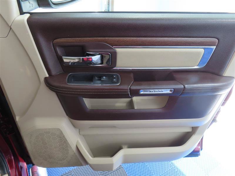 Used 2016 RAM 1500 Laramie w/ Convenience Group AWD/4WD image 35