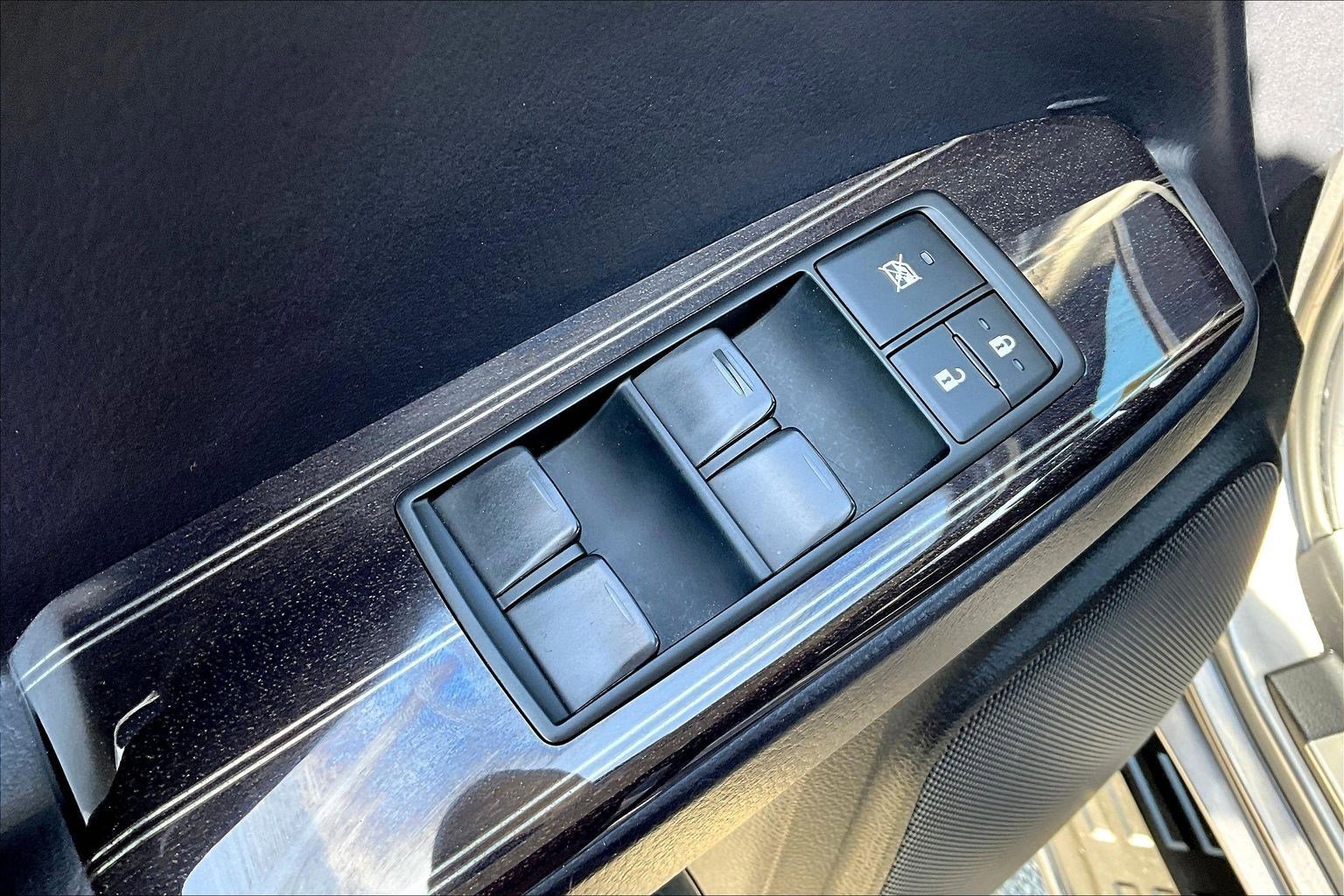 Used 2020 Lexus GX 460 Premium AWD/4WD image 36