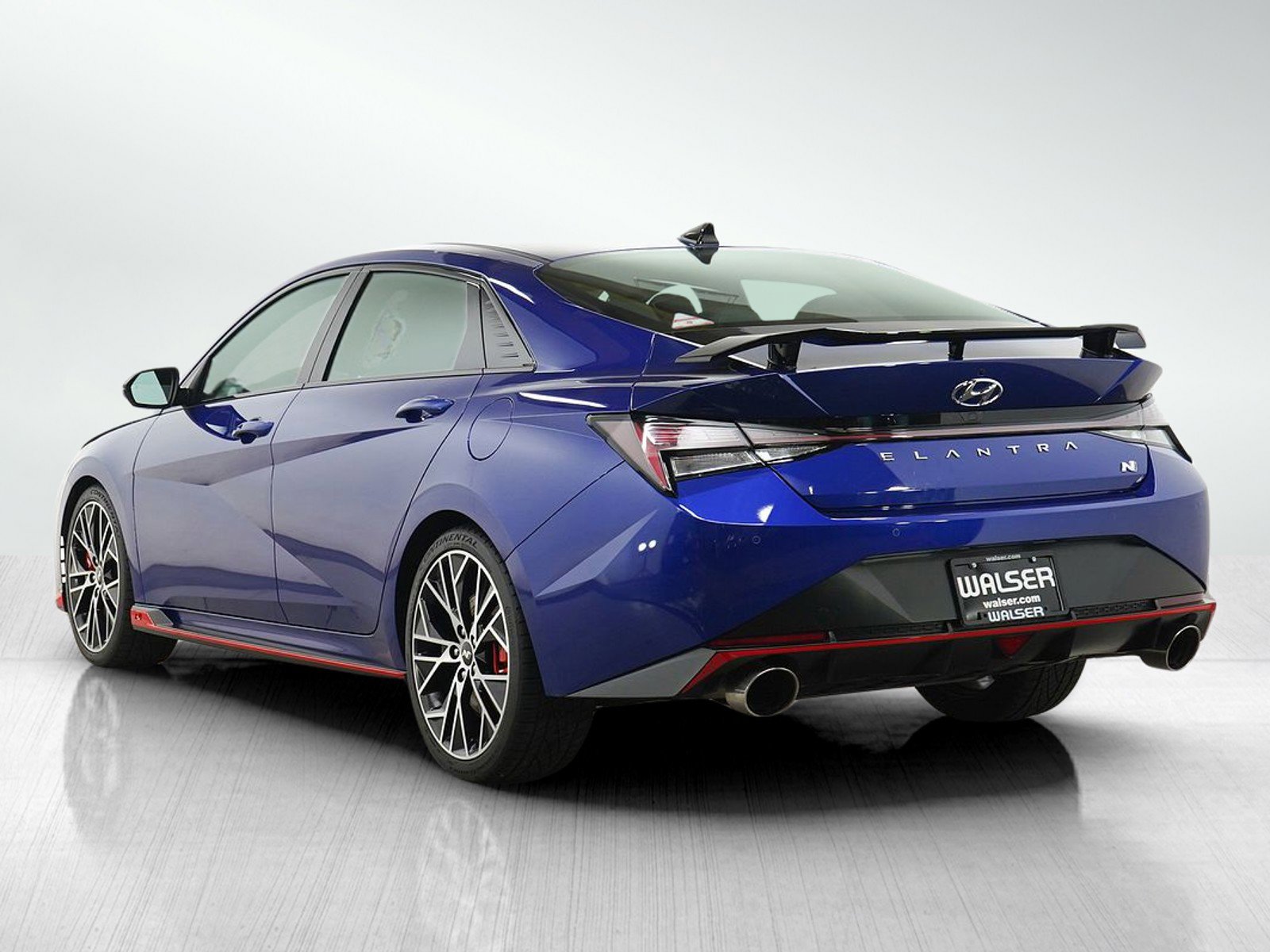 Used 2023 Hyundai Elantra N FWD image 3