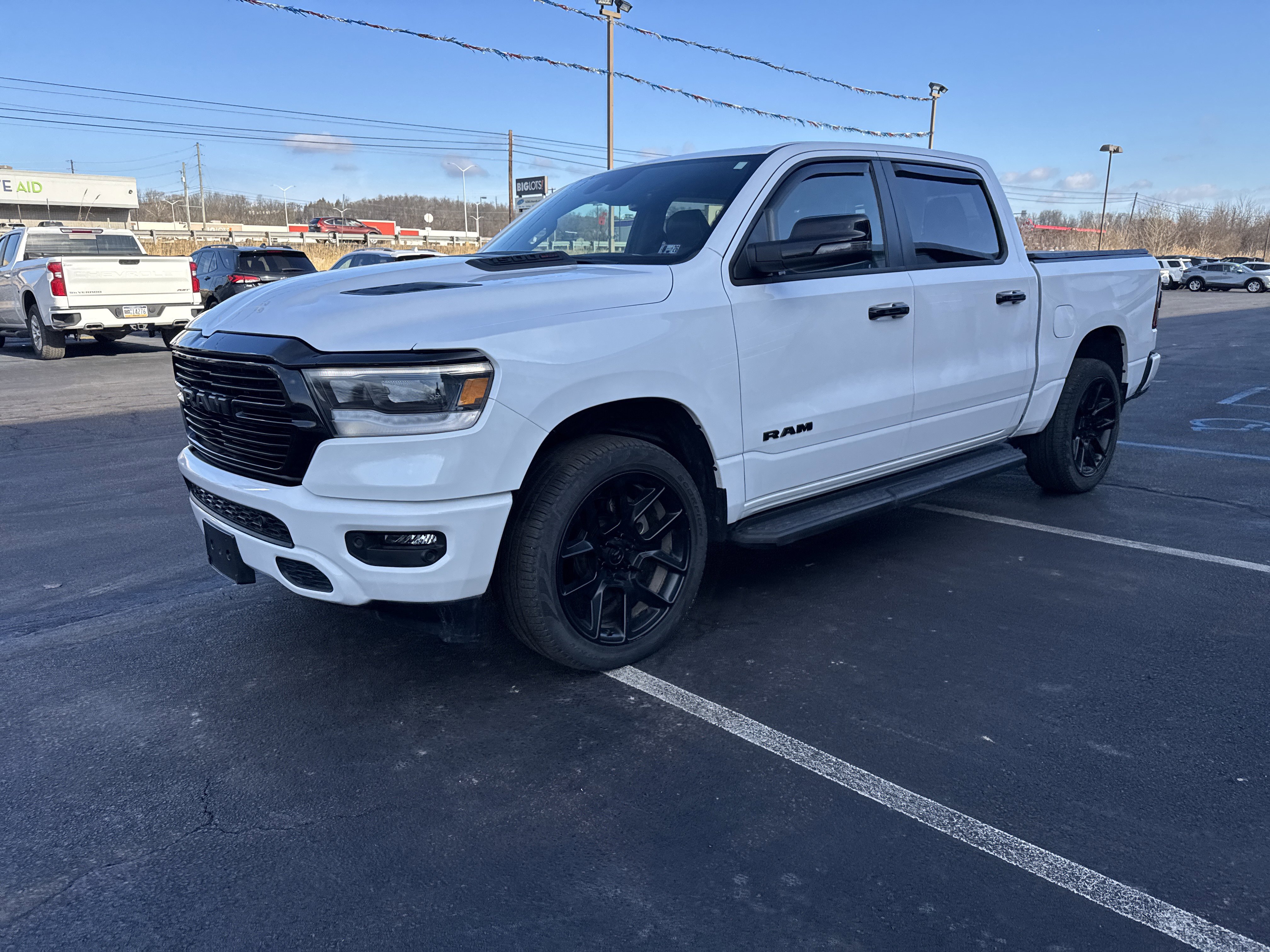 Used 2023 RAM 1500 Laramie image 8