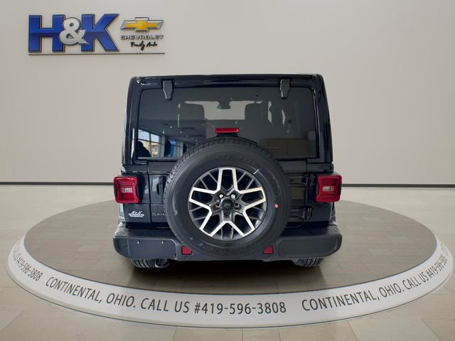 Used 2025 Jeep Wrangler Sahara w/ Safety Group image 5