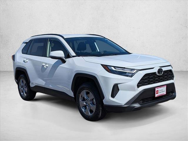 Certified 2025 Toyota RAV4 XLE AWD/4WD image 3