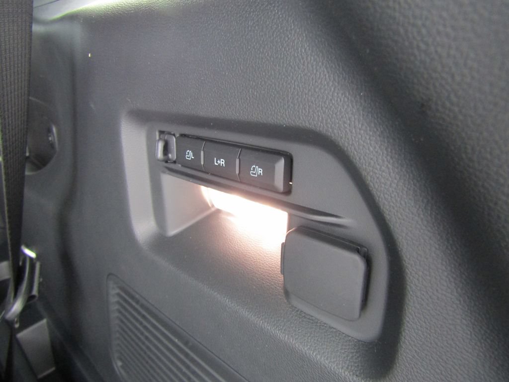 New 2026 Ford Explorer ST w/ Sun And Sound Package AWD/4WD image 6