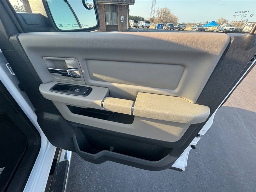 Used 2012 RAM 1500 Big Horn w/ Luxury Group image 21