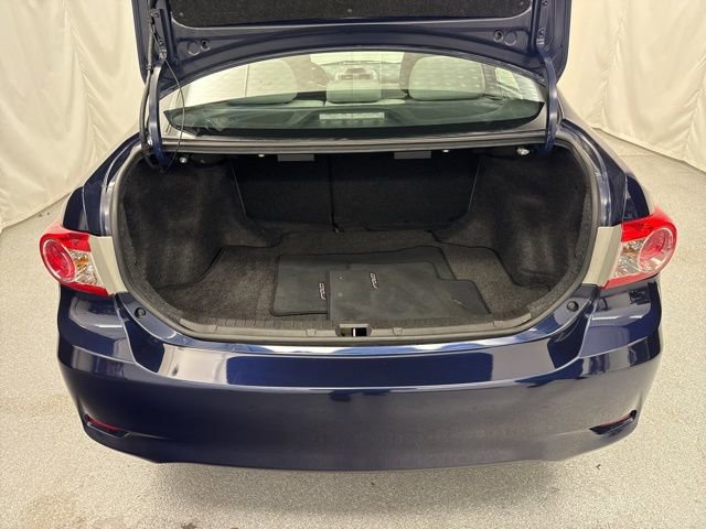 Used 2013 Toyota Corolla LE image 7