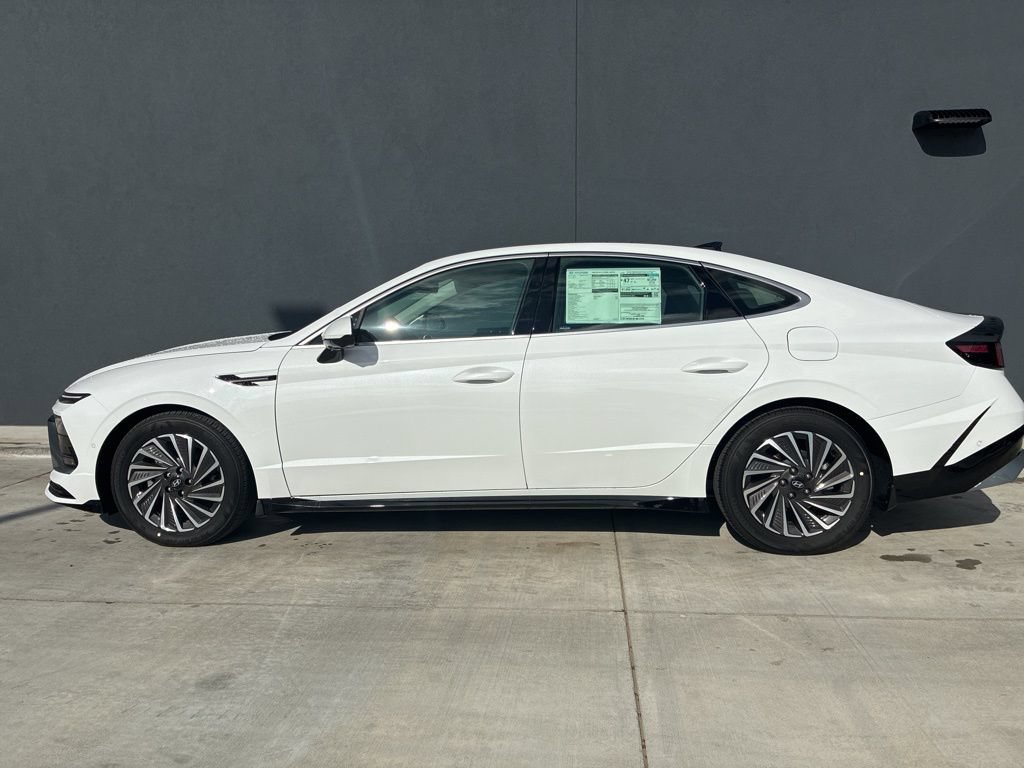 New 2026 Hyundai Sonata Limited FWD image 7