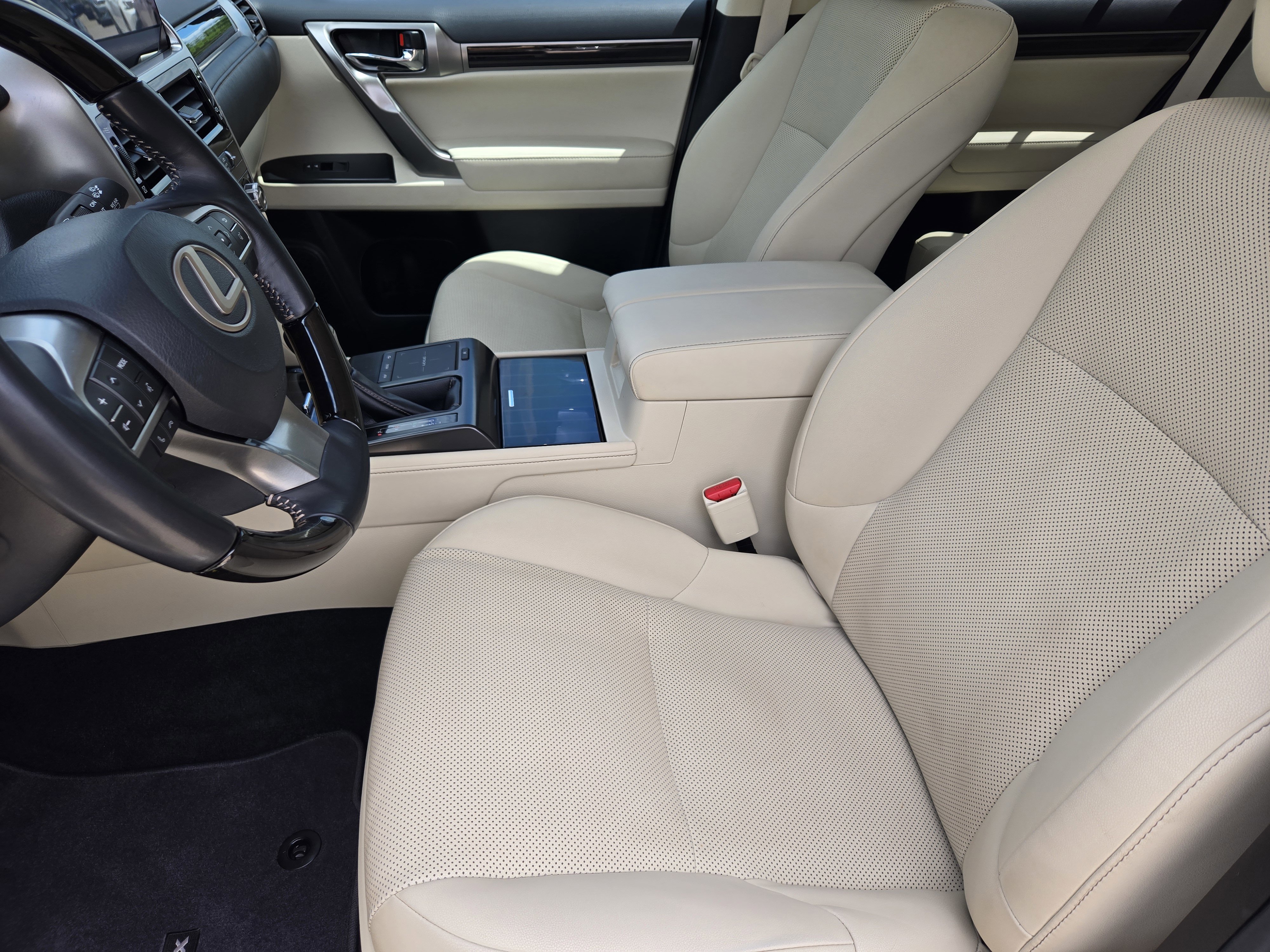 Used 2023 Lexus GX 460 Premium w/ Premium Plus Package AWD/4WD image 15