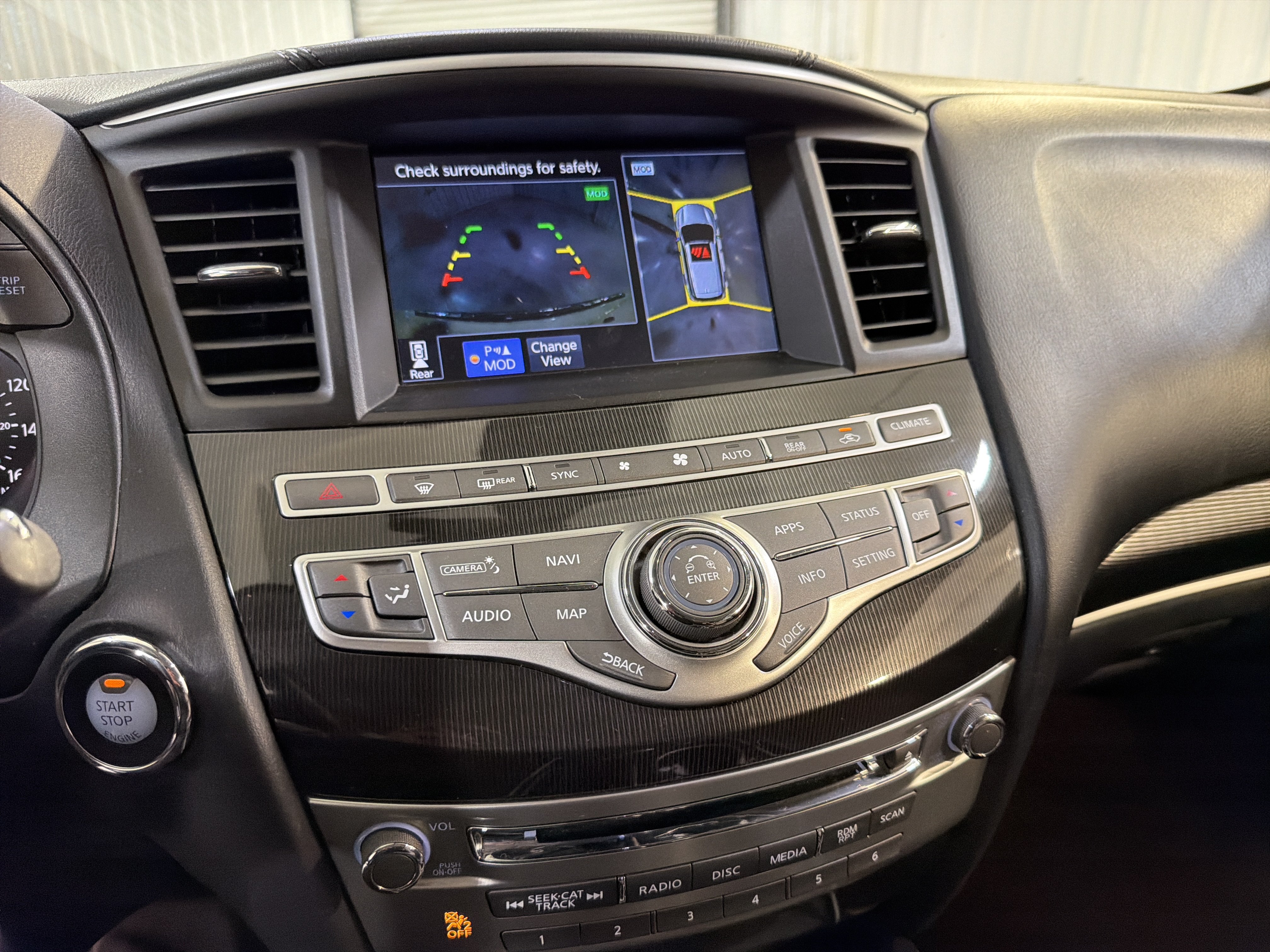 Used 2020 INFINITI QX60 Luxe w/ Essential Package FWD image 20