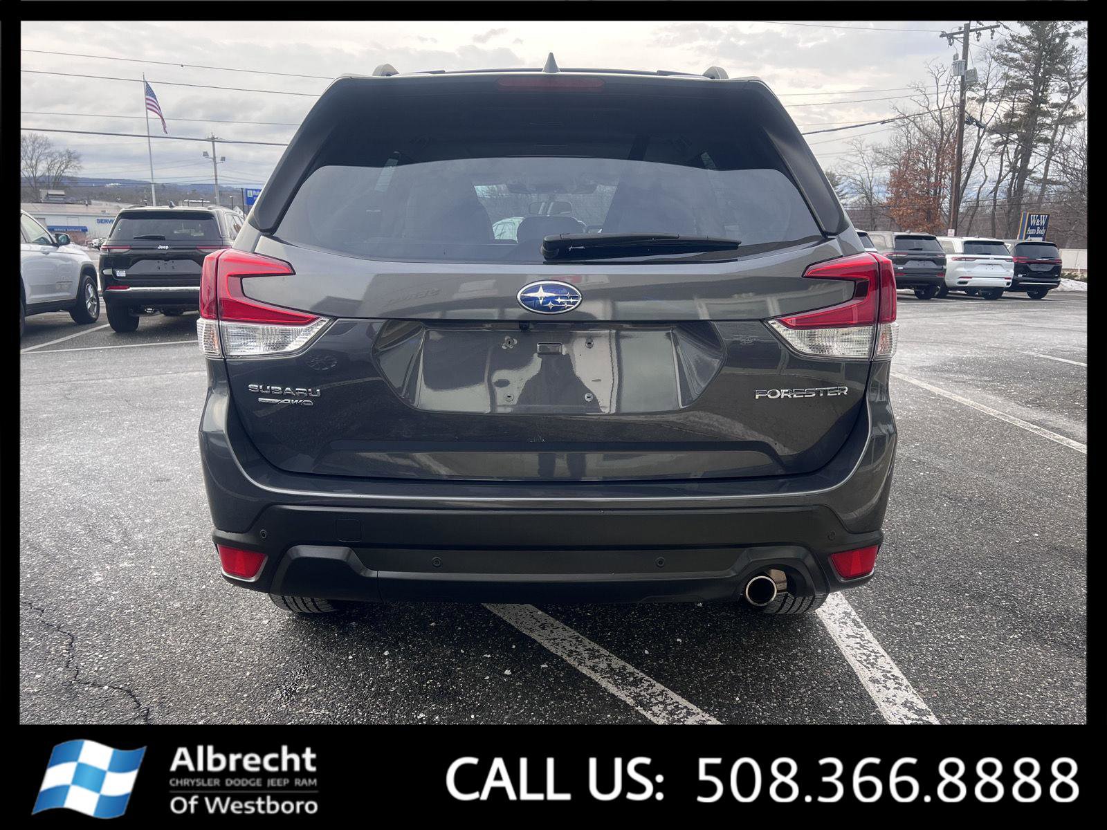 Used 2023 Subaru Forester Limited image 4