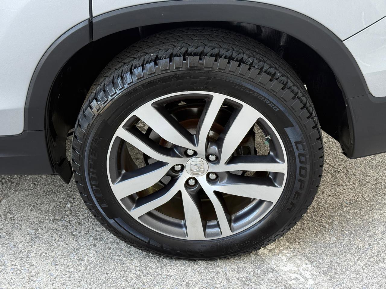Used 2016 Honda Pilot Elite image 13