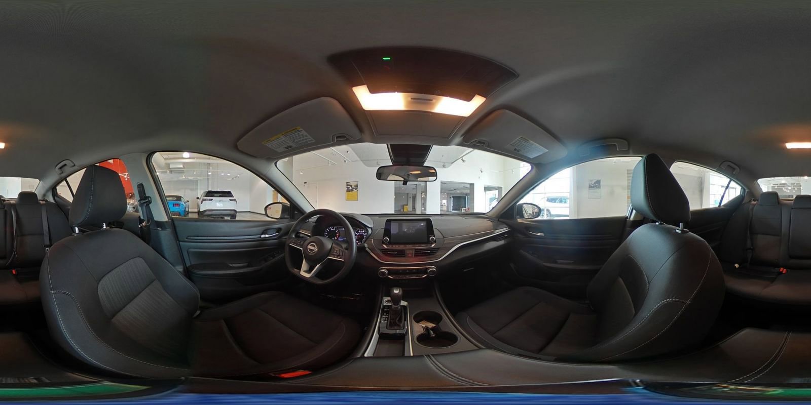 Used 2025 Nissan Altima 2.5 SV image 41