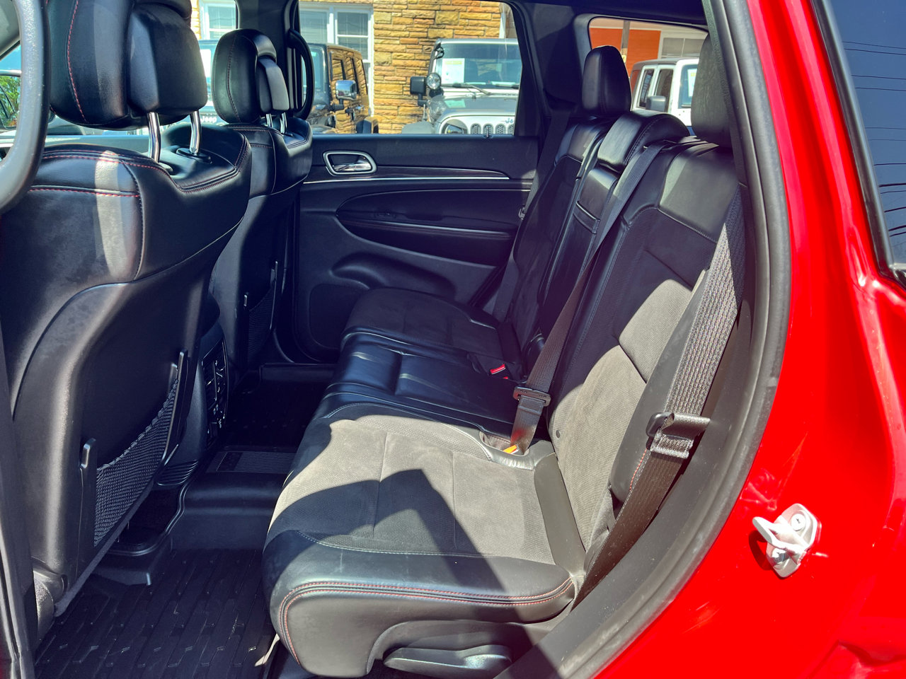 Used 2018 Jeep Grand Cherokee Trailhawk image 13