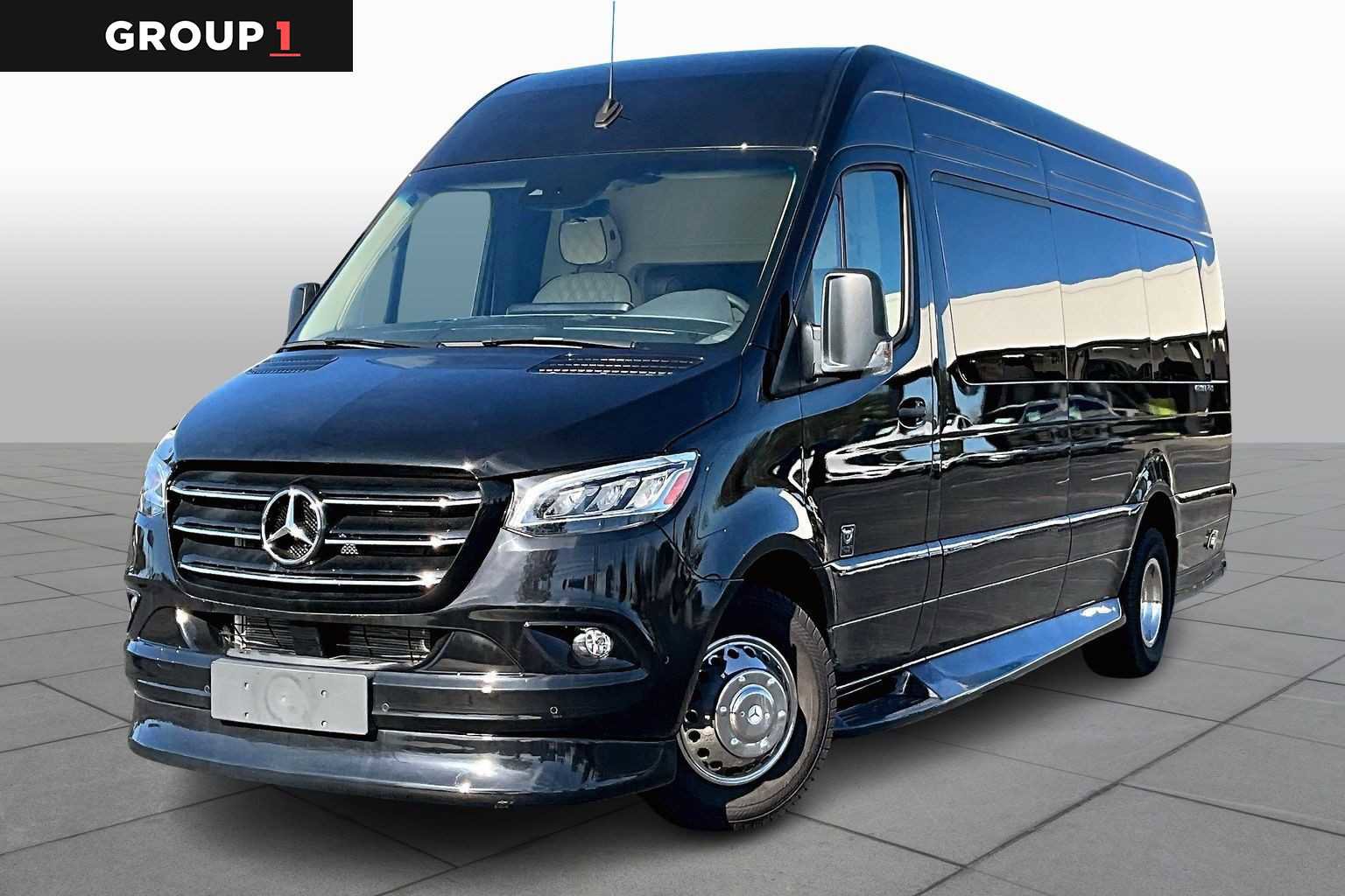 Used 2024 Mercedes-Benz Sprinter 3500 image 1