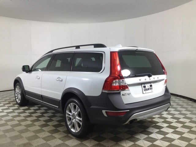 Used 2016 Volvo XC70 T5 Platinum w/ Climate Package image 5