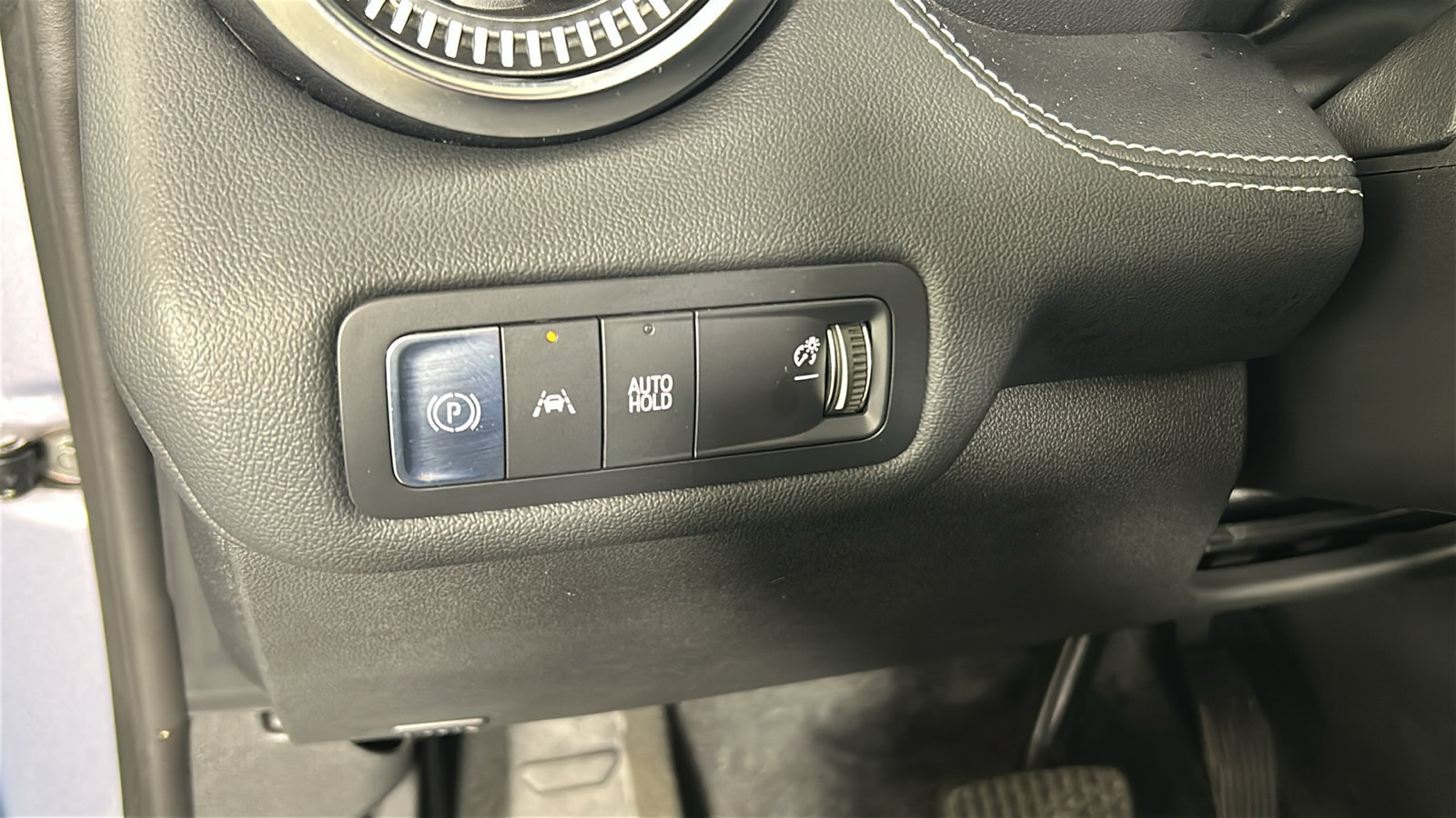 Used 2024 Chevrolet Blazer EV LT AWD/4WD image 24