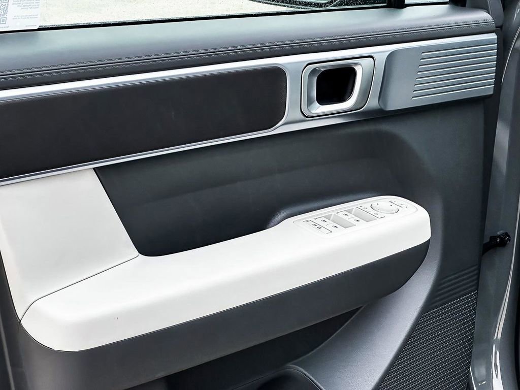 New 2026 Hyundai Santa Fe SE FWD image 12