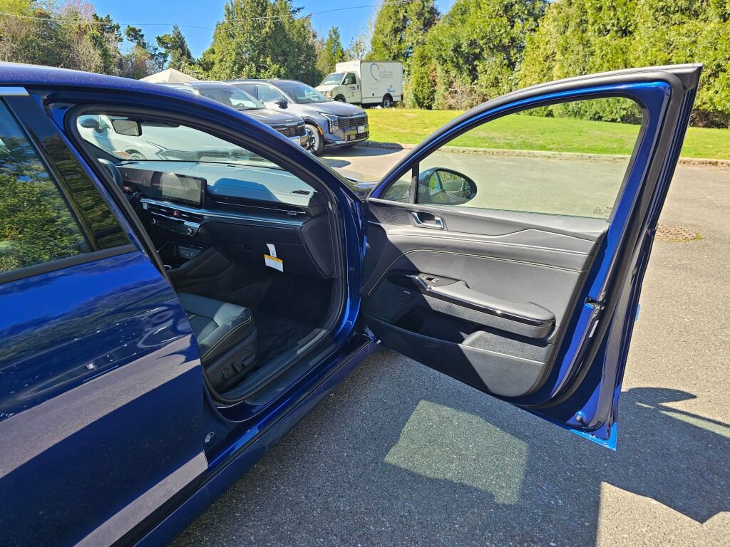 New 2026 Kia K5 GT image 28