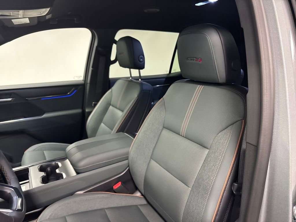 New 2026 GMC Acadia AT4 w/ LPO, Floor Liner Package image 25