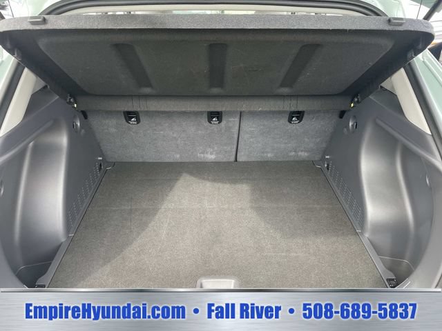Used 2025 Hyundai Kona SEL FWD image 5