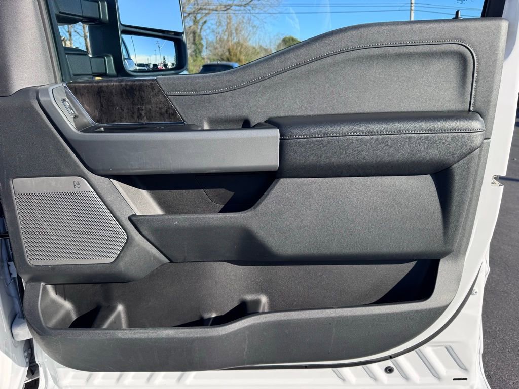 Used 2024 Ford F250 Lariat image 28