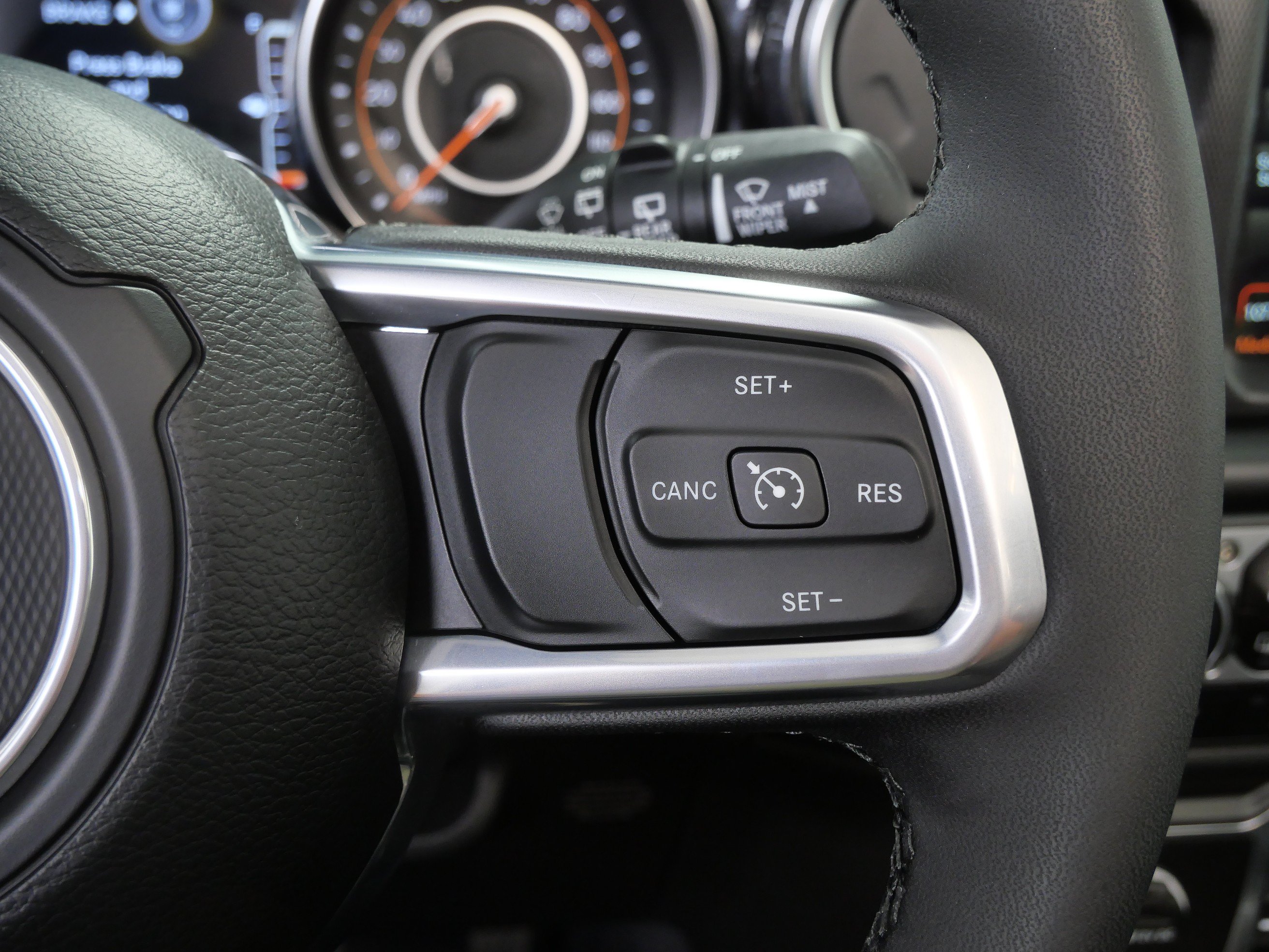 Used 2023 Jeep Wrangler Unlimited Sahara AWD/4WD image 26