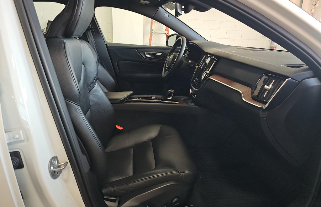 Used 2023 Volvo S60 B5 Plus w/ Climate Package AWD/4WD image 9