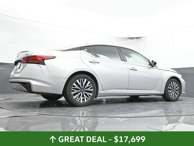 Used 2024 Nissan Altima 2.5 SV image 51
