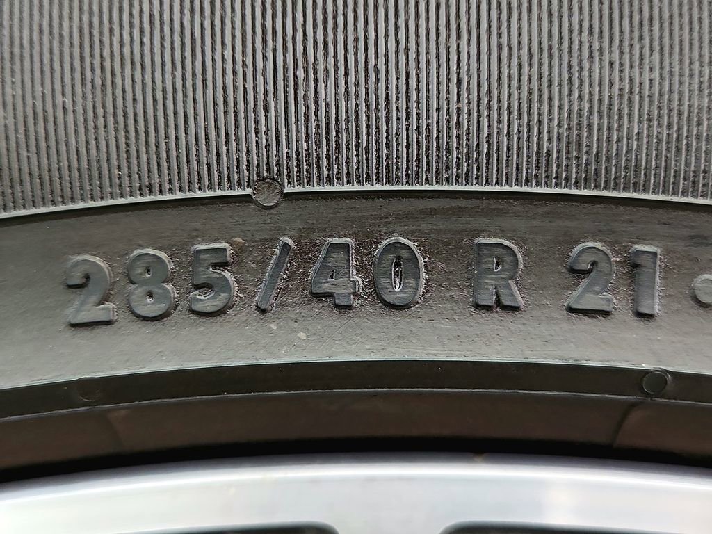 Used 2021 Audi SQ7 Premium Plus w/ Executive Package image 41