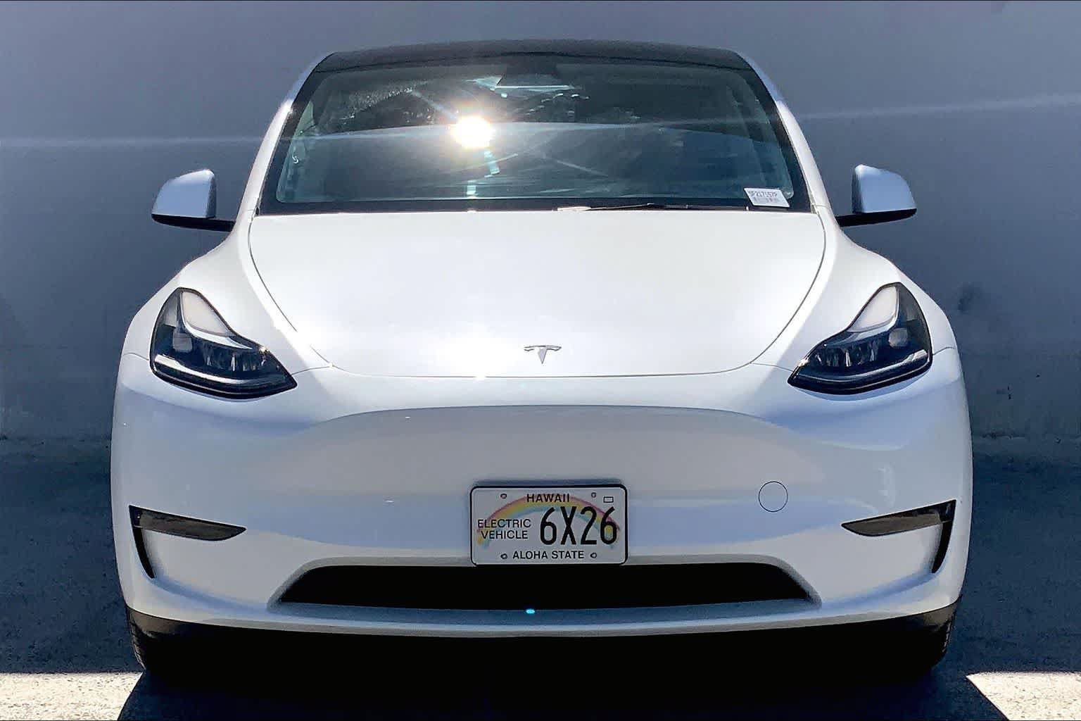 Used 2025 Tesla Model Y Long Range RWD image 6