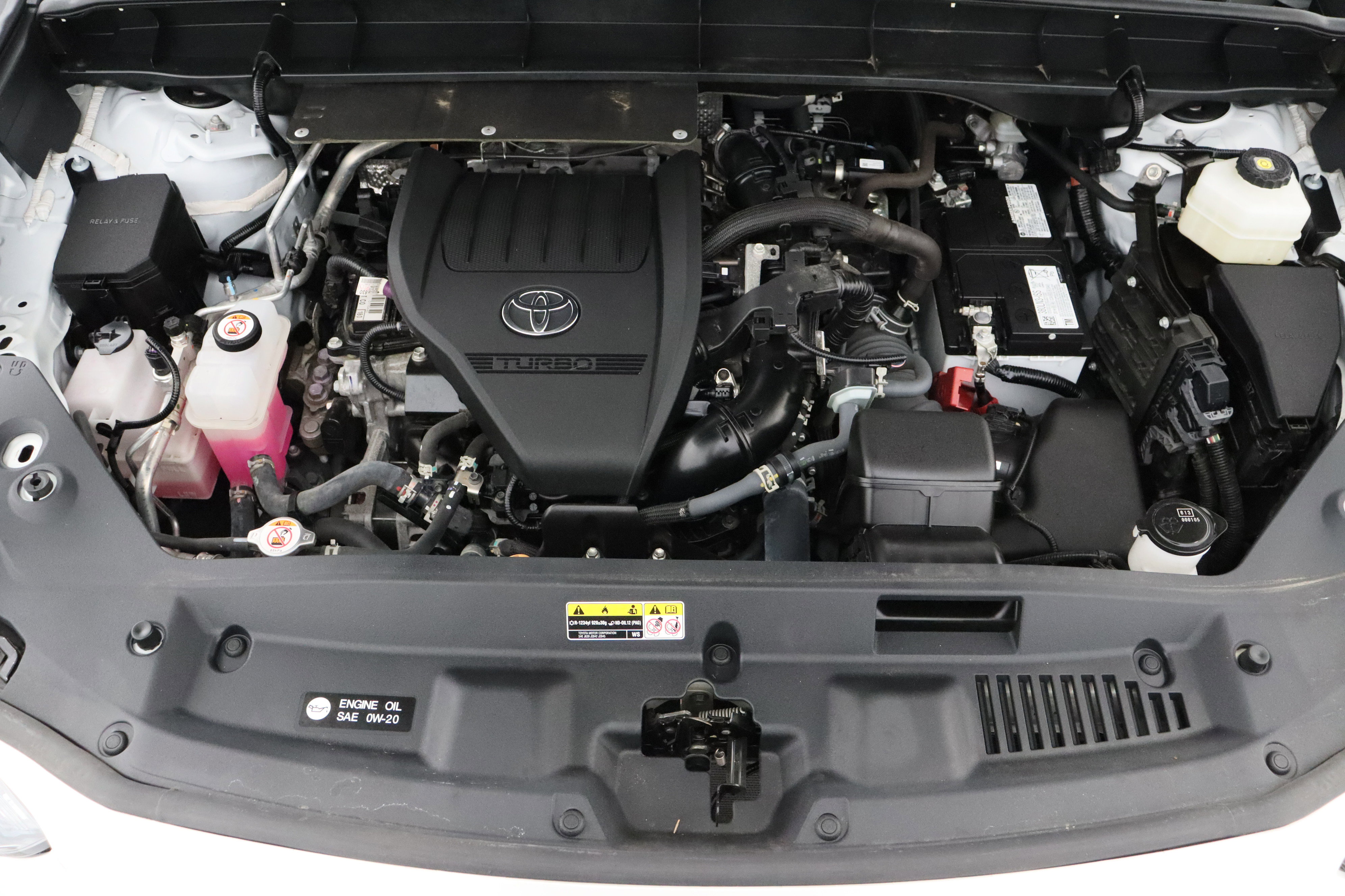 Used 2024 Toyota Highlander LE image 40