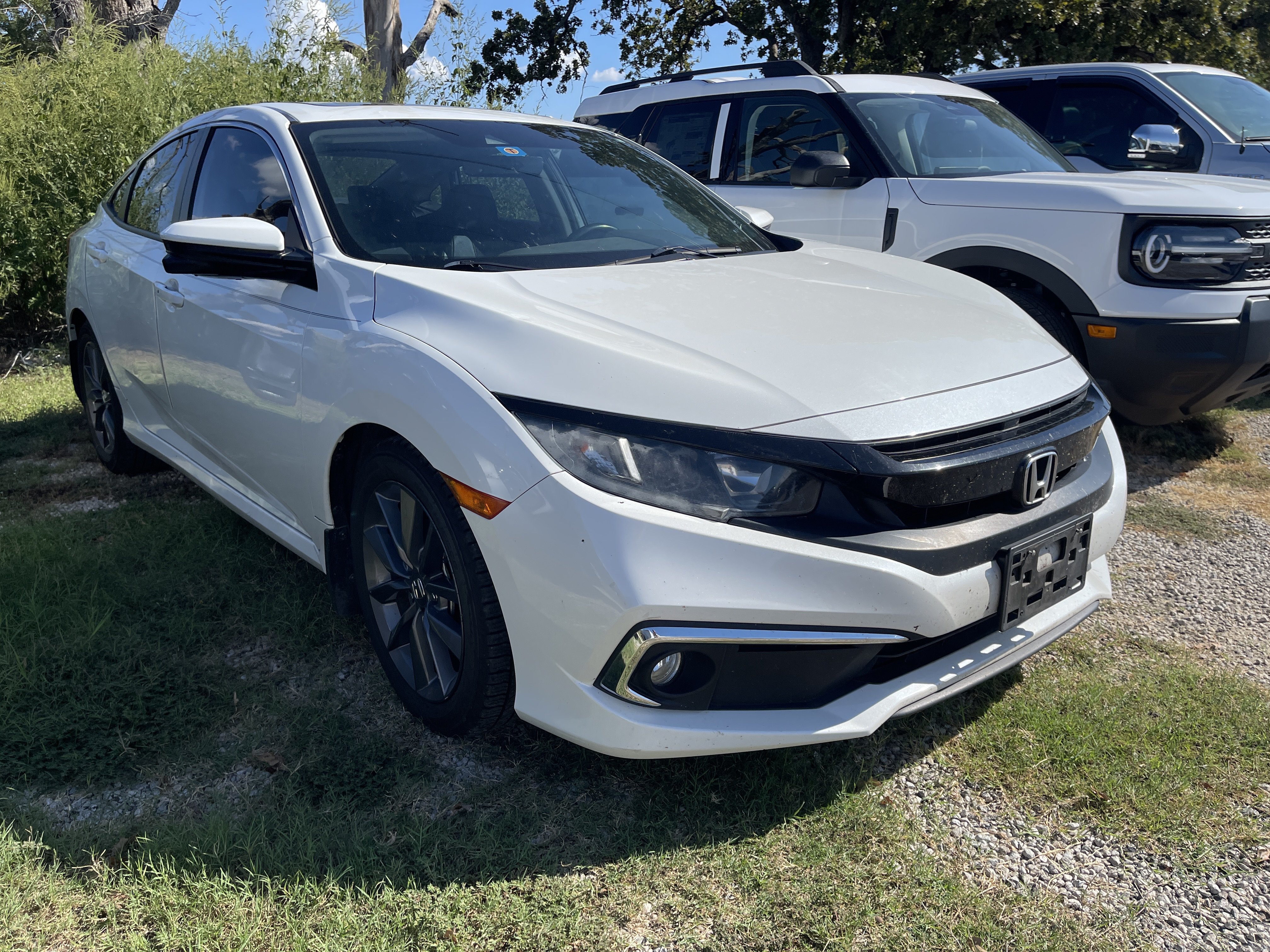 Used 2020 Honda Civic EX-L image 2