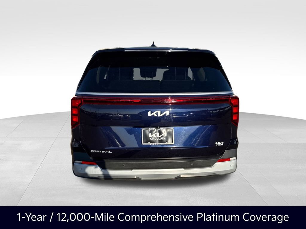 Certified 2025 Kia Carnival image 5