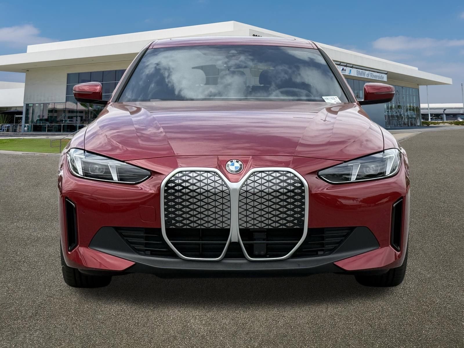 New 2026 BMW i4 eDrive40 RWD image 3