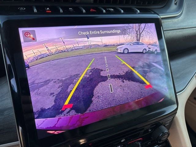 Used 2021 Jeep Grand Cherokee L Limited image 25