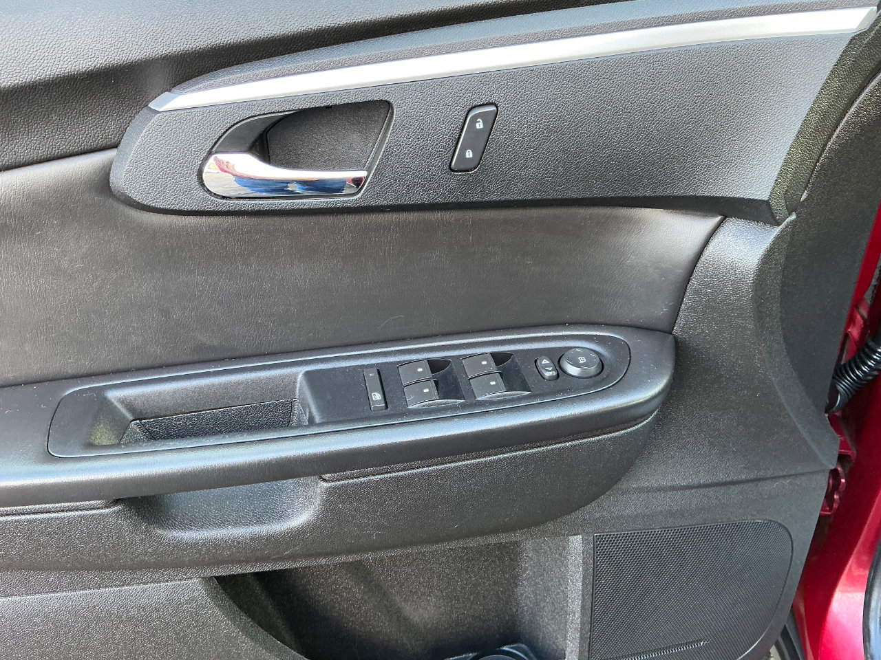 Used 2012 Chevrolet Traverse LT w/ All-Star Edition image 17