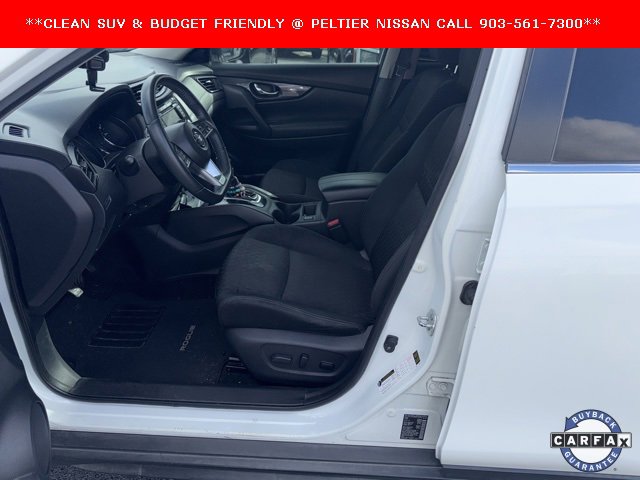 Certified 2019 Nissan Rogue SV image 9